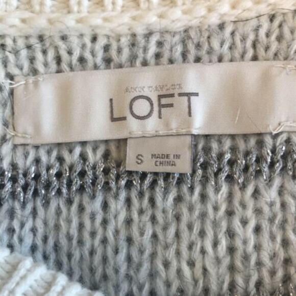 Ann Taylor LOFT Cream Silver Metallic Stripe 3/4 Sleeve Sweater Women’s Size Sm - Picture 7 of 8
